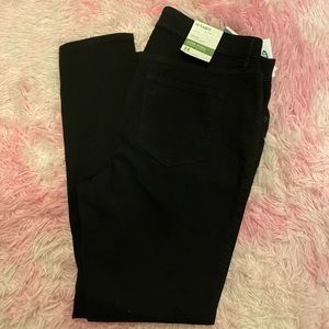 Black Skinny jeans